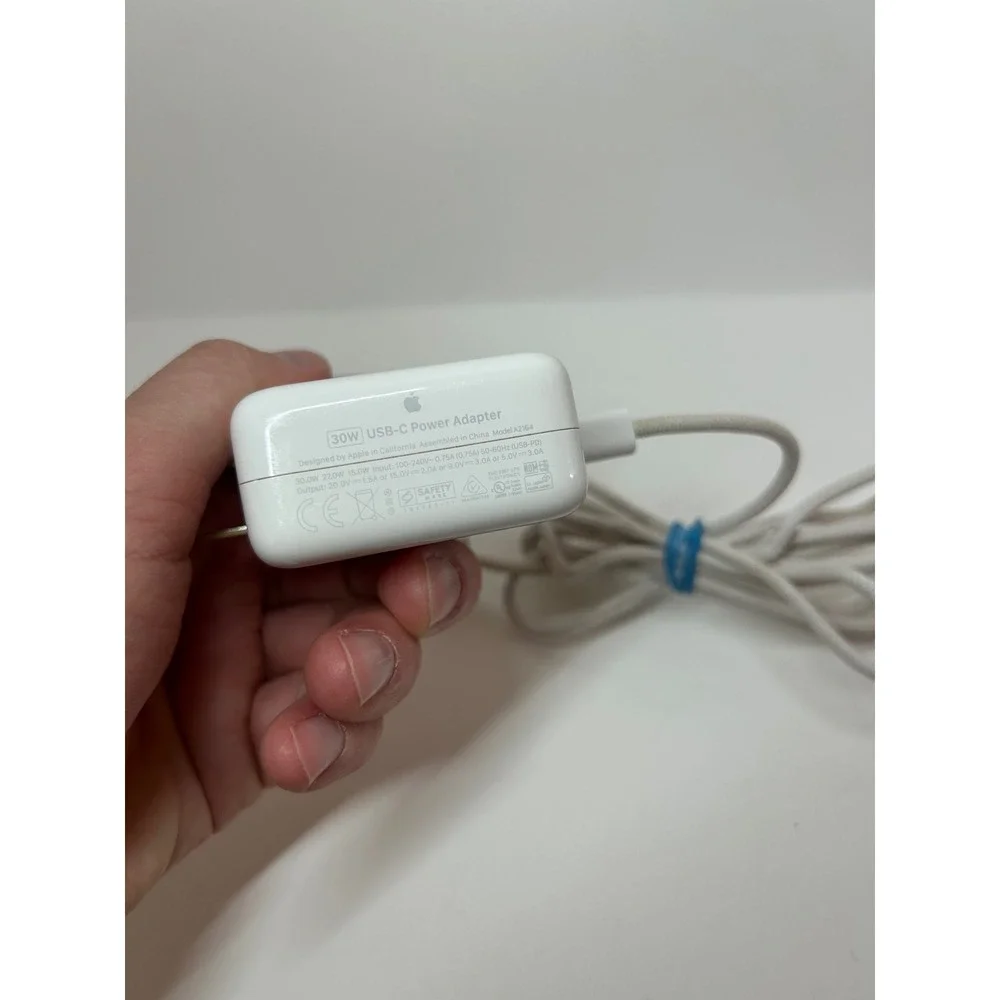 Genuine 30W USB-C Type-C Power Adapter for MacBook A2164 With Cable